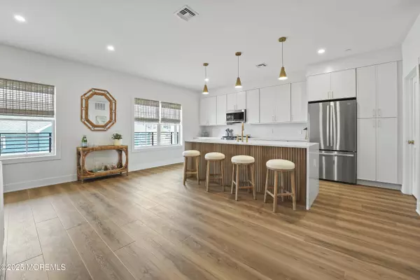 Seaside Heights, NJ 08751,33 Hamilton Avenue #Unit 2