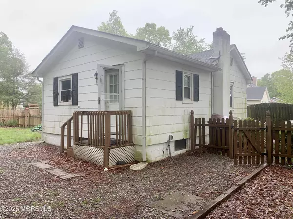 Bayville, NJ 08721,97 Vine Street