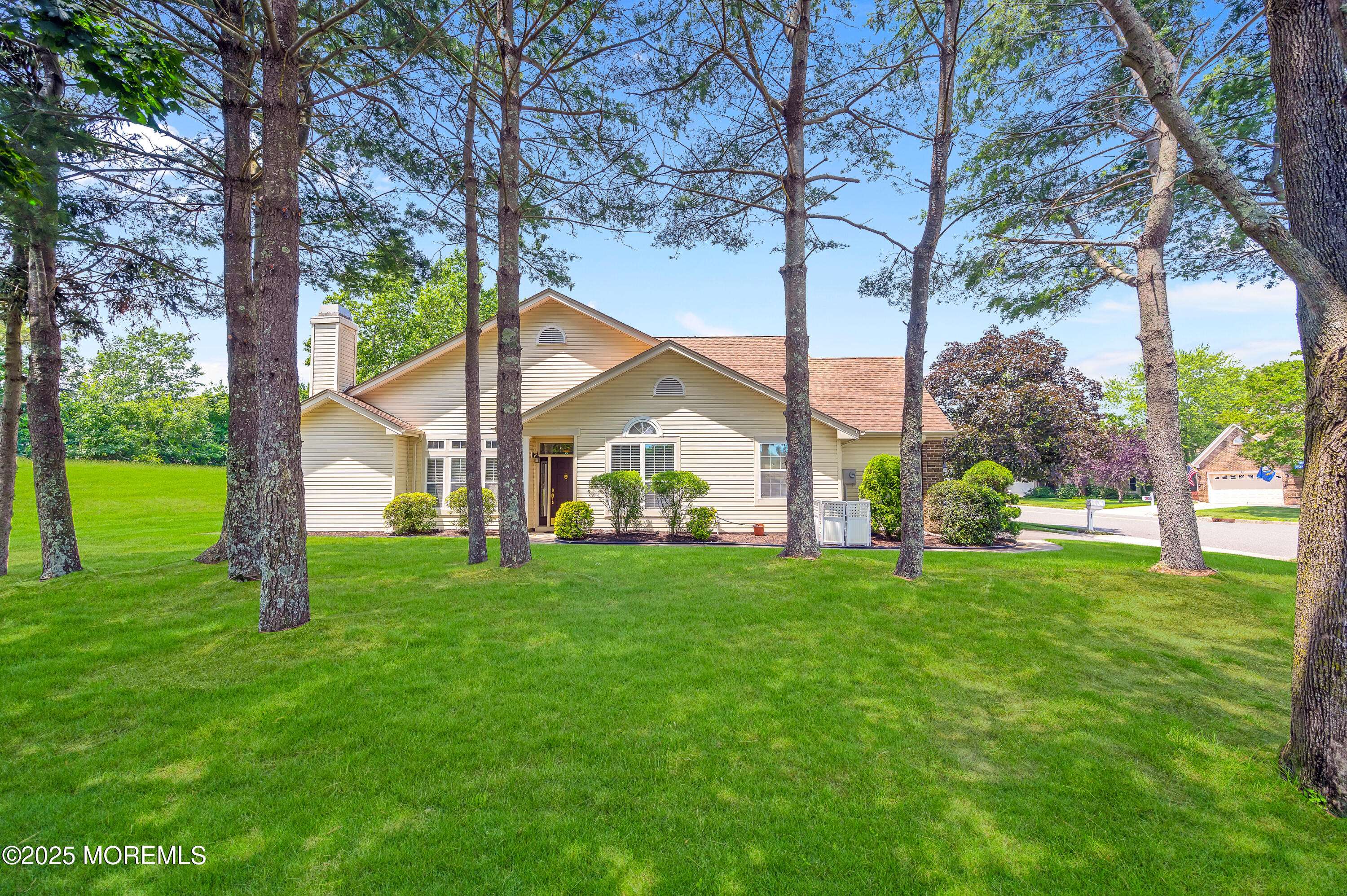 Bayville, NJ 08721,180 Sylvan Lake Boulevard