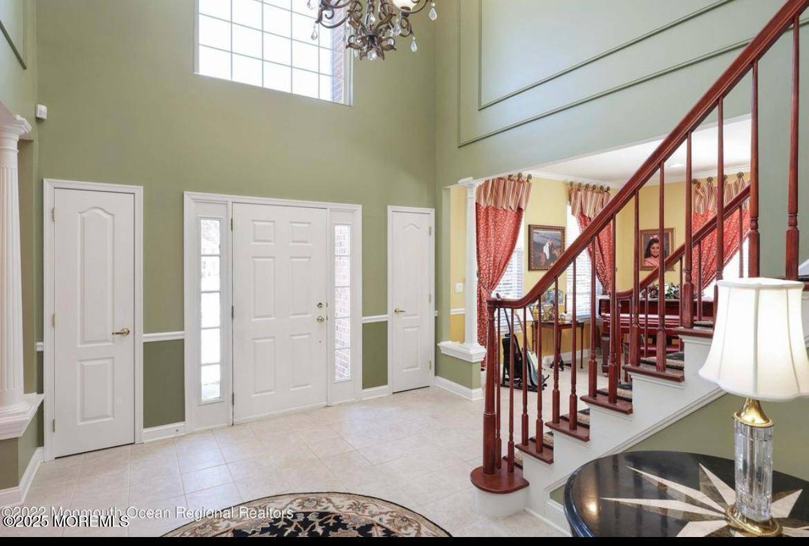 Jackson, NJ 08527,8 Sarah Court