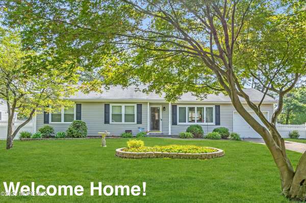 1900 Larchmont Street, Toms River, NJ 08757