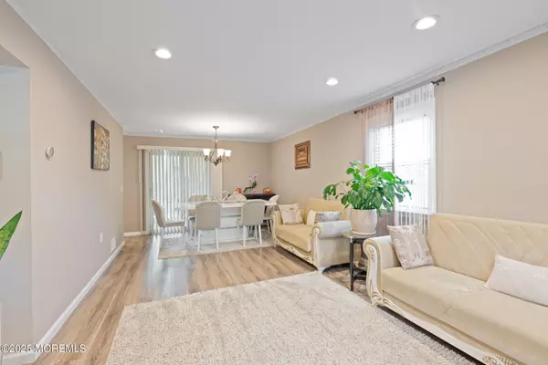 Jackson, NJ 08527,1207 Dahlia Court