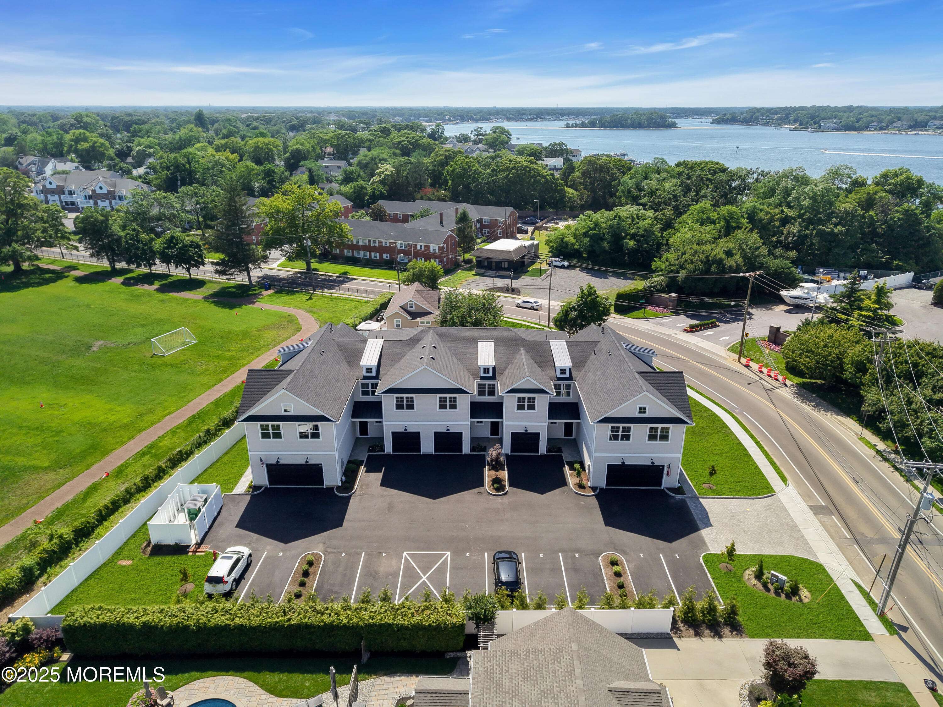 Point Pleasant, NJ 08742,842 Arnold Avenue #4