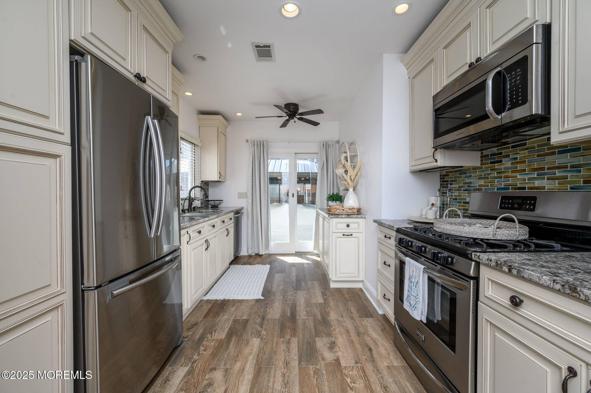 Mantoloking, NJ 08738,114 Lyndhurst Drive