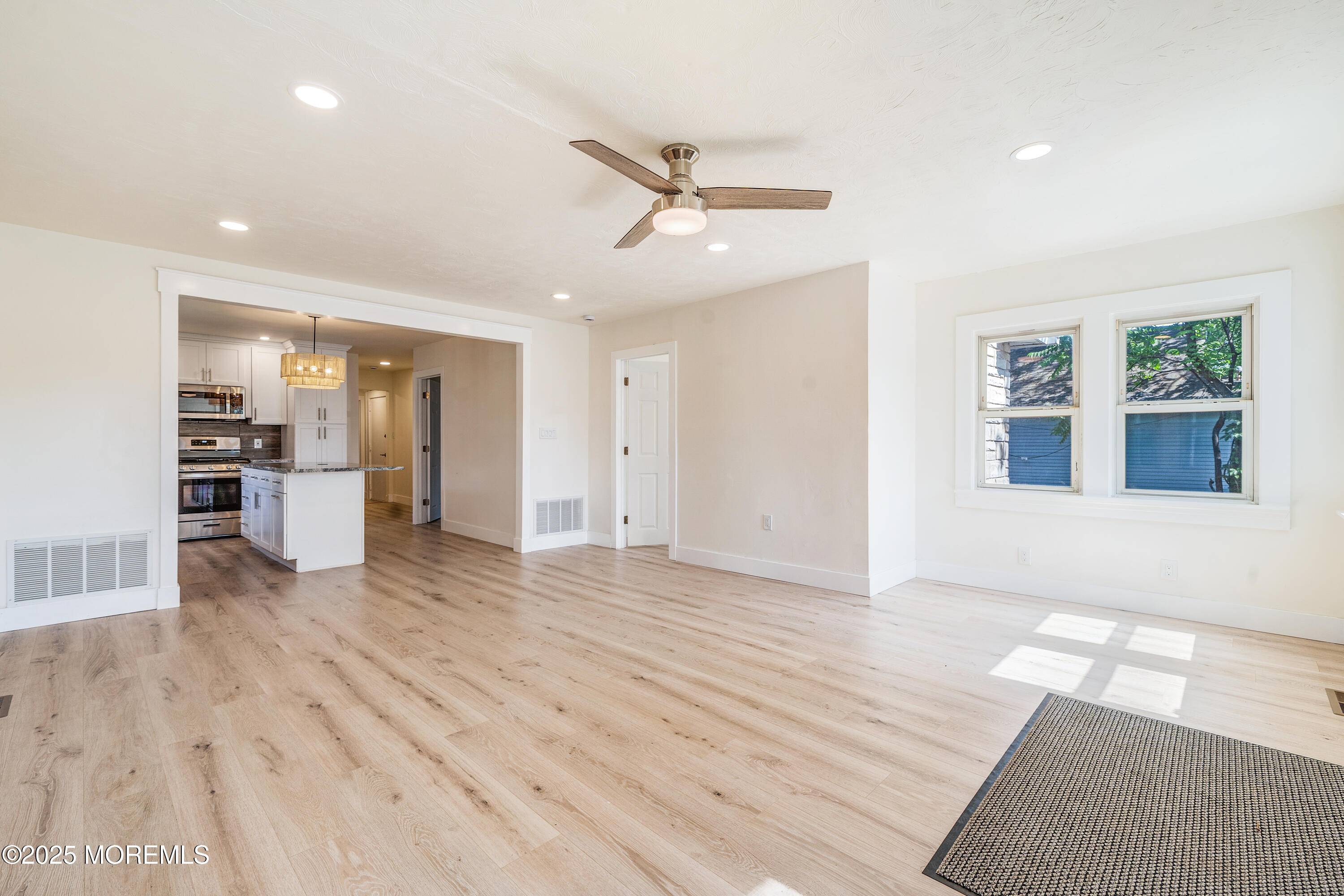 Keansburg, NJ 07734,44 Lincoln Court