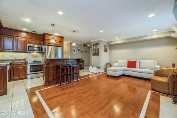 Matawan, NJ 07747,1111 Wellington Place