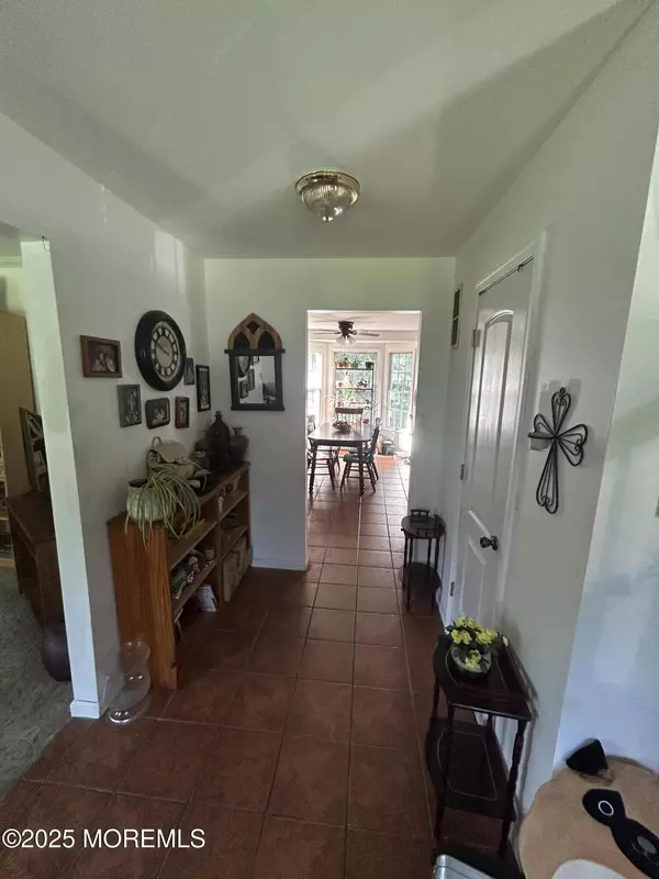 Jackson, NJ 08527,10 Brentwood Drive