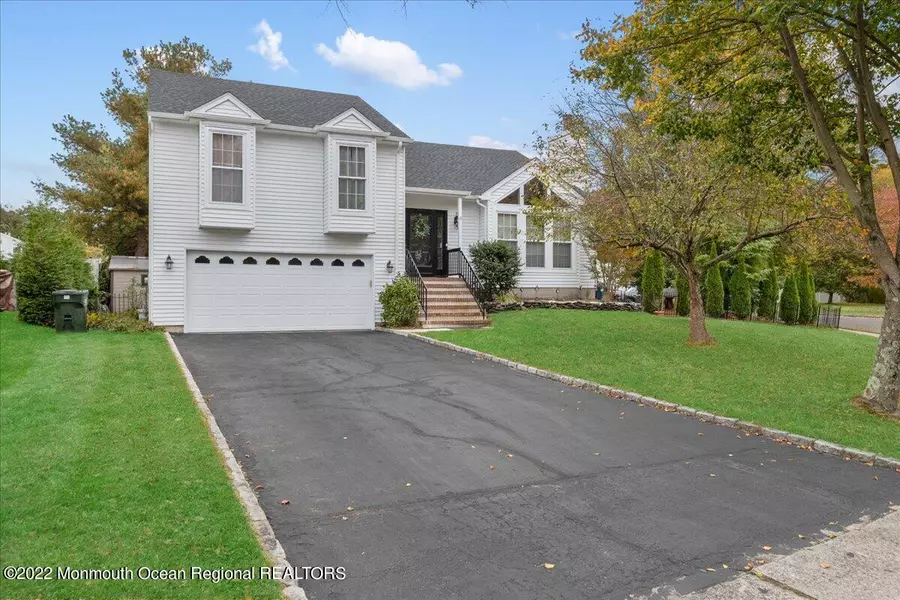 38 Sweet Gum Road, Howell, NJ 07731