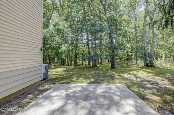 Jackson, NJ 08527,95 Azalea Circle