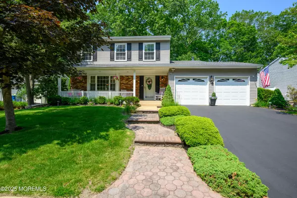 Howell, NJ 07731,14 Hazelwood Court
