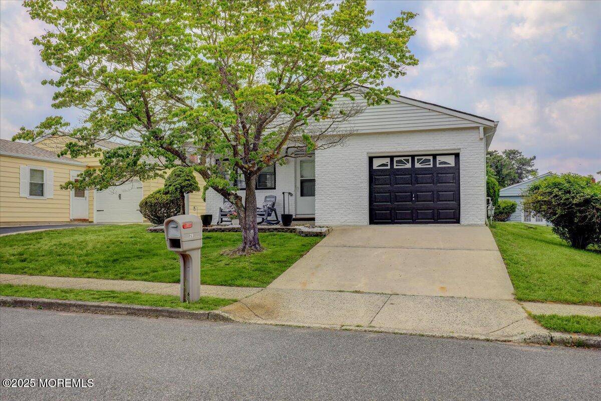 Toms River, NJ 08757,29 Sabinas Street