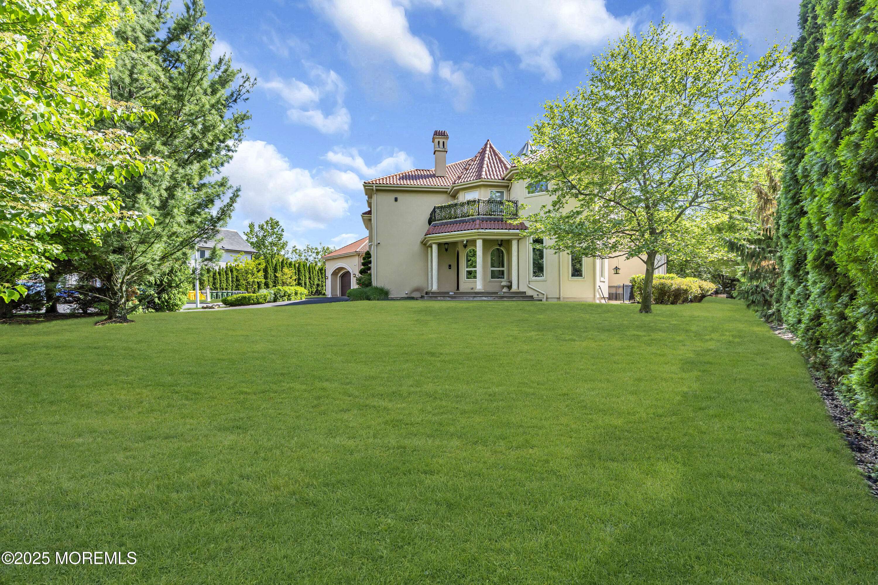 Lakewood, NJ 08701,5 Champlain Court