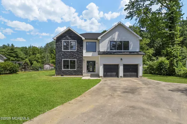 Manalapan, NJ 07726,40 Daum Road