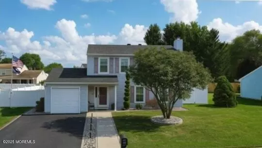 33 Snowdrift Lane, Howell, NJ 07731