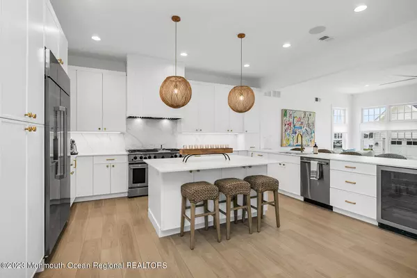 Monmouth Beach, NJ 07750,24 Park Road