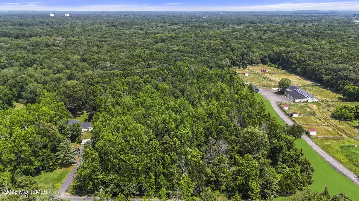 Howell, NJ 07731,1070 Maxim Southard Road