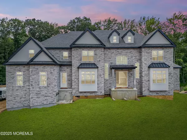 109 Parker Chase Court, Morganville, NJ 07751