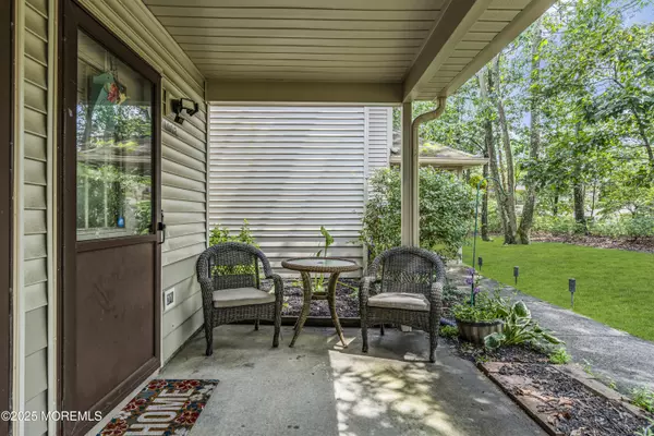 Jackson, NJ 08527,1002 Morning Glory Court