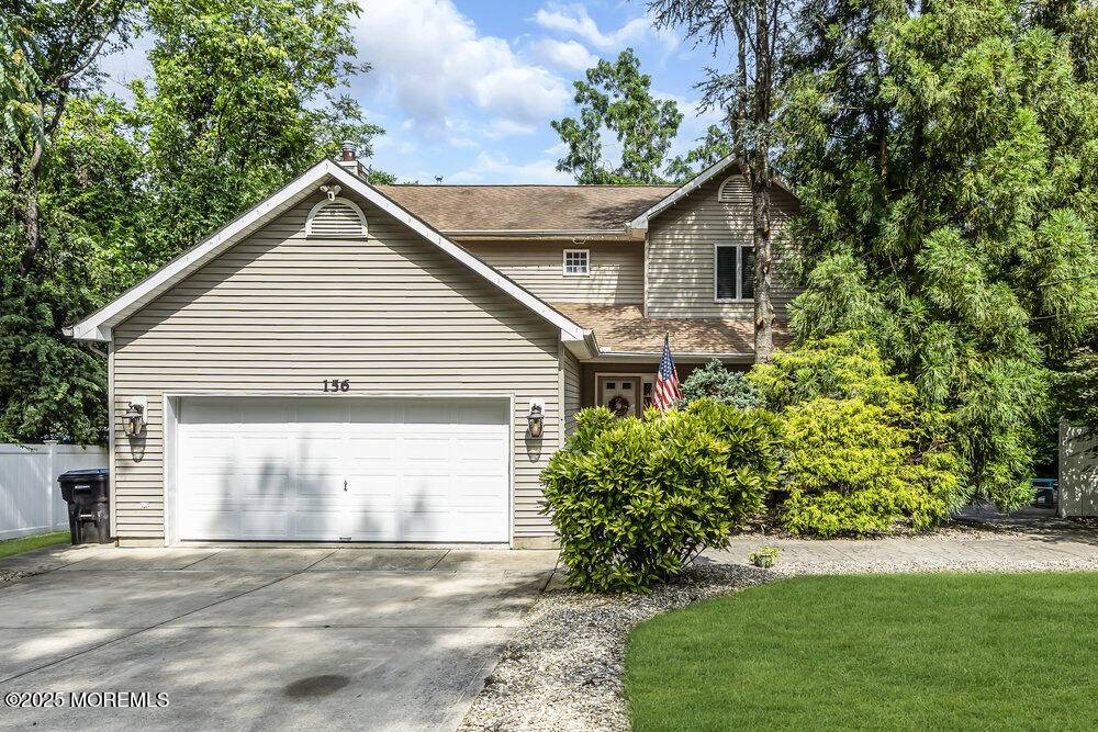 Middletown, NJ 07748,156 Magnolia Lane