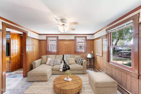 Freehold, NJ 07728,20 Vredenburgh Avenue