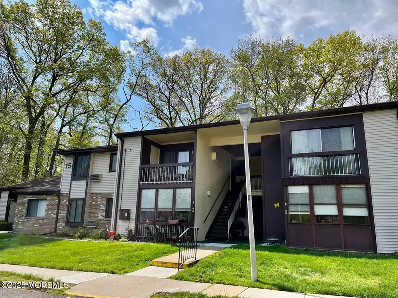154 Cross Slope Court #K, Manalapan, NJ 07726
