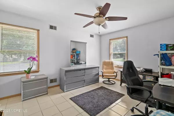 Forked River, NJ 08731,1800 Ravine Drive
