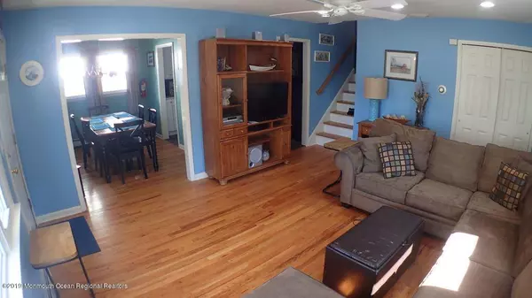Ocean Grove, NJ 07756,20 Mcclintock Street