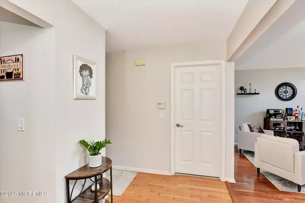 Jackson, NJ 08527,42 Merion Lane