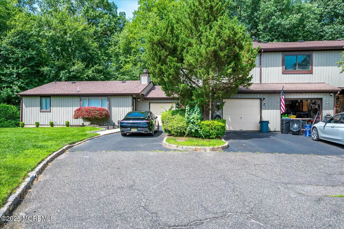 Matawan, NJ 07747,76 Letts Court