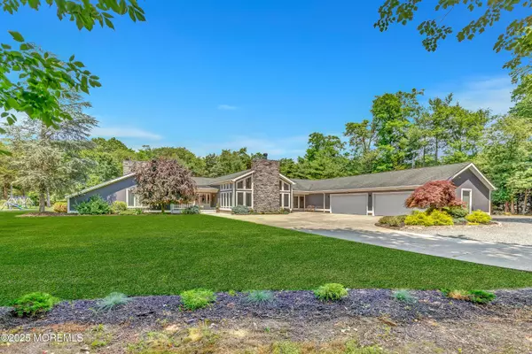 2529 Allenwood Lakewood Road, Wall, NJ 07731