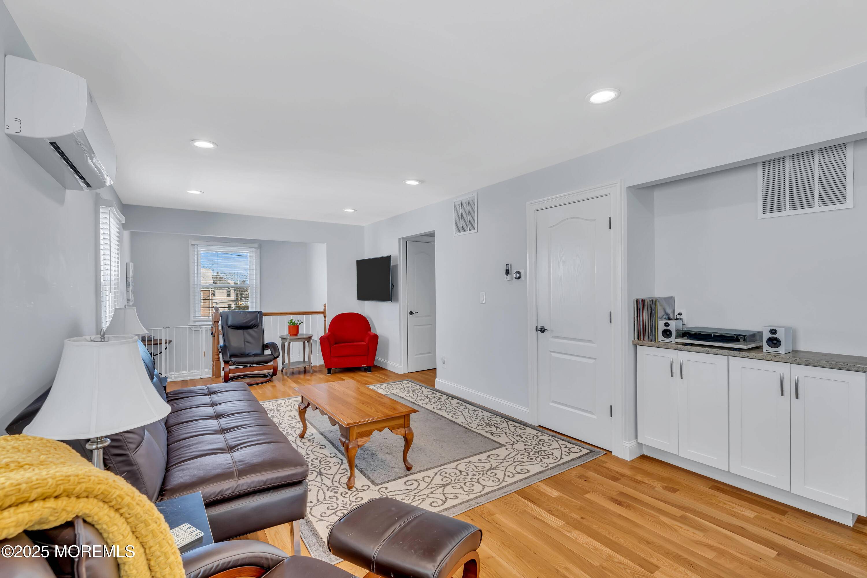 Asbury Park, NJ 07712,410 4th Avenue #2