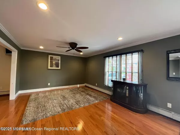 Point Pleasant, NJ 08742,217 Pearce Avenue #B