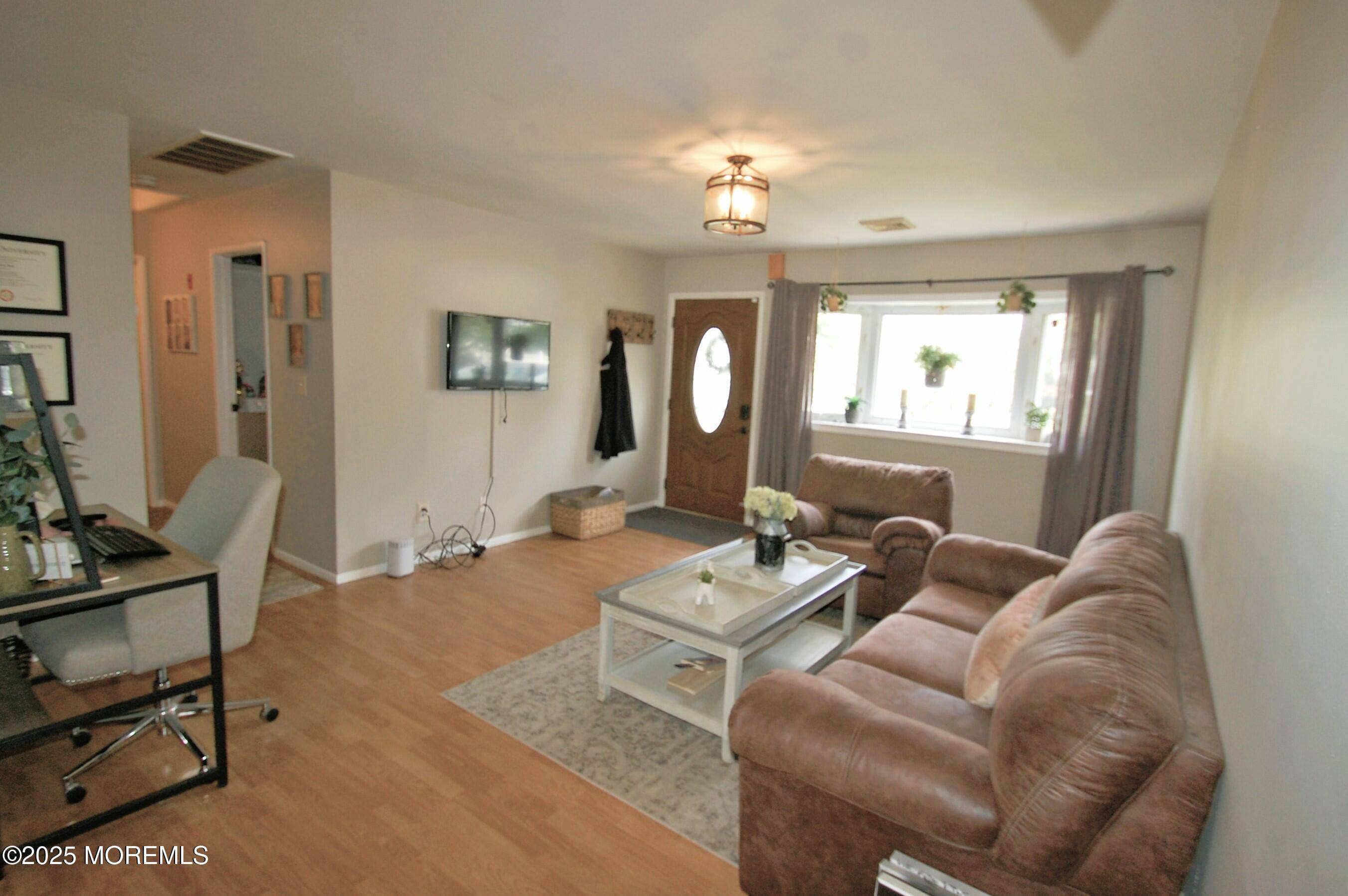Hazlet, NJ 07730,8 Pacific Terrace