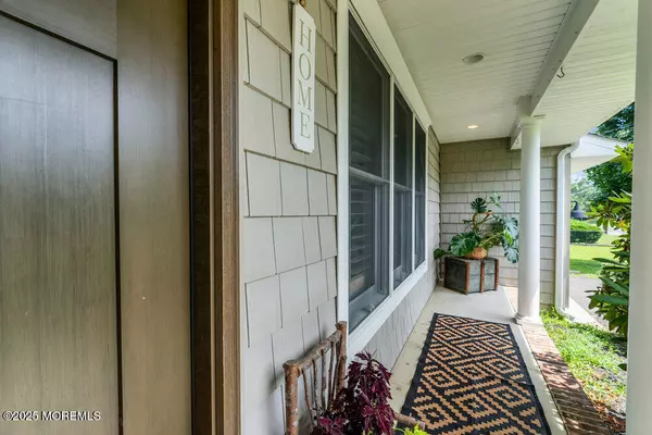 Wall, NJ 07719,2205 Monmouth Boulevard