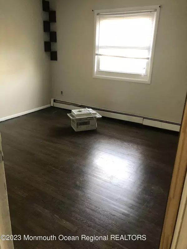 Long Branch, NJ 07740,735 Greens Avenue #18A