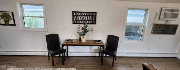 Hazlet, NJ 07730,3 Shorehaven Park