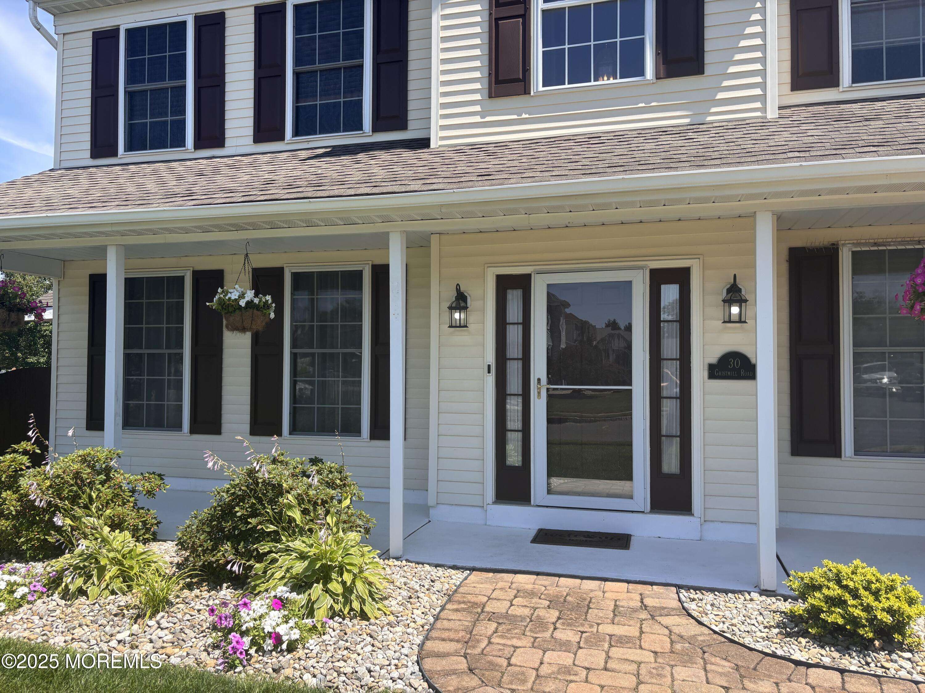 Howell, NJ 07731,30 Gristmill Road