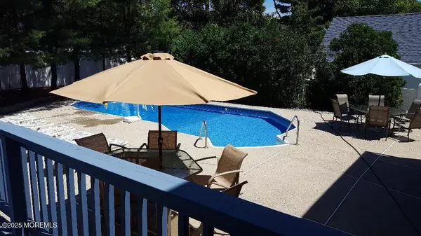 Spring Lake Heights, NJ 07762,1210 Tuxedo Place