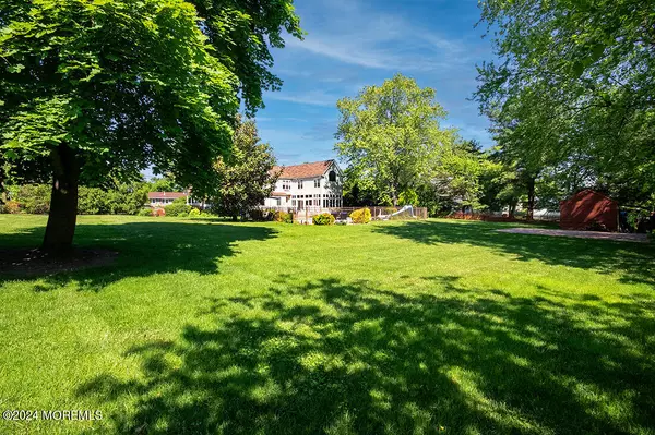 Freehold, NJ 07728,72 Vanderveer Road
