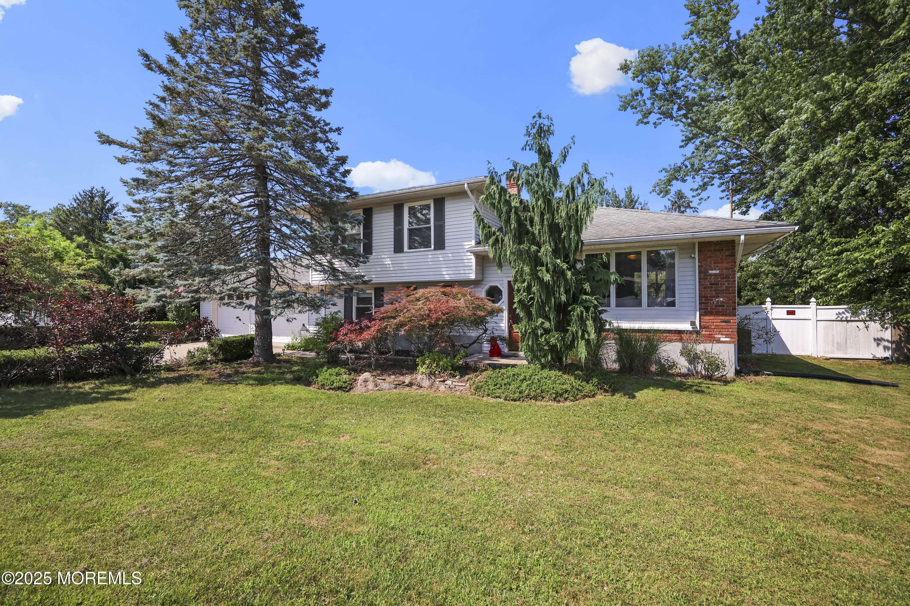 Howell, NJ 07731,41 Alan Terrace