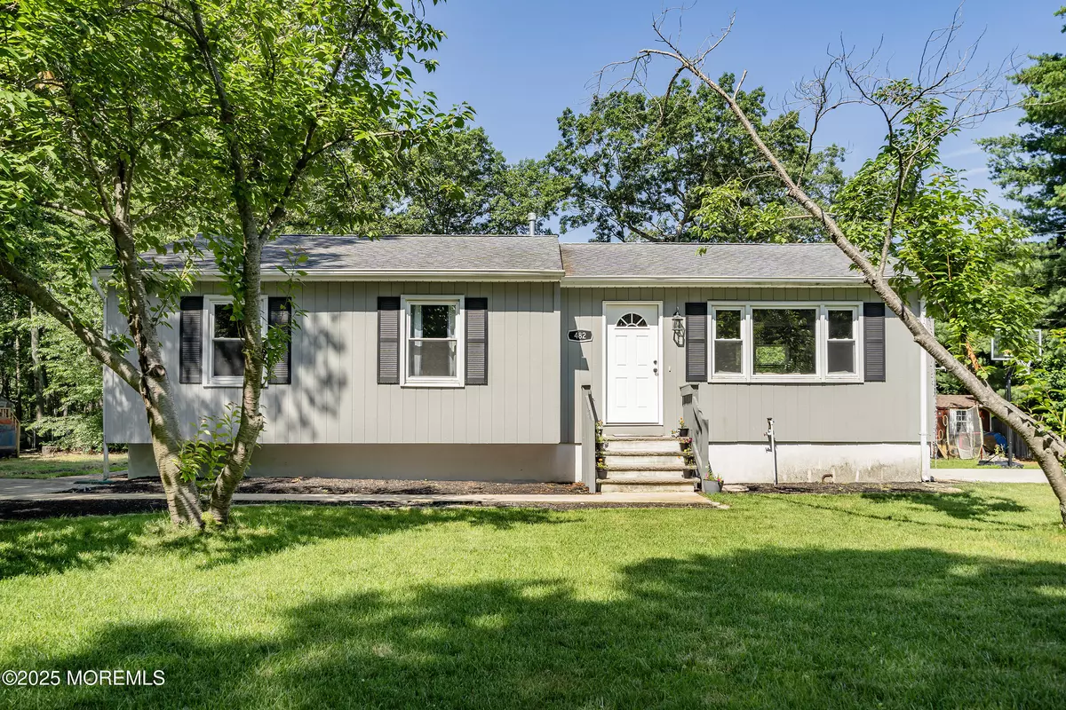 Bayville, NJ 08721,482 Radovan Avenue