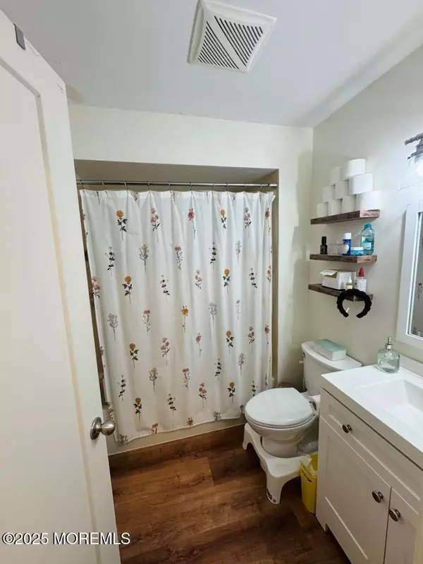 Matawan, NJ 07747,80 Bradford Court