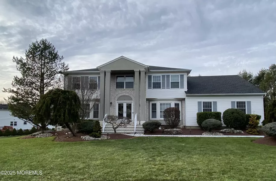 7 Erte Place, Marlboro, NJ 07746