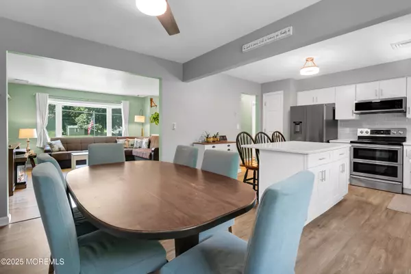 Atlantic Highlands, NJ 07716,180 Grand Avenue