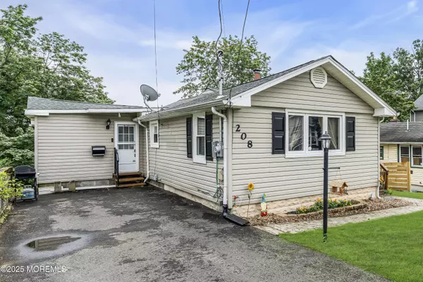 Cliffwood, NJ 07735,208 Hilltop Boulevard