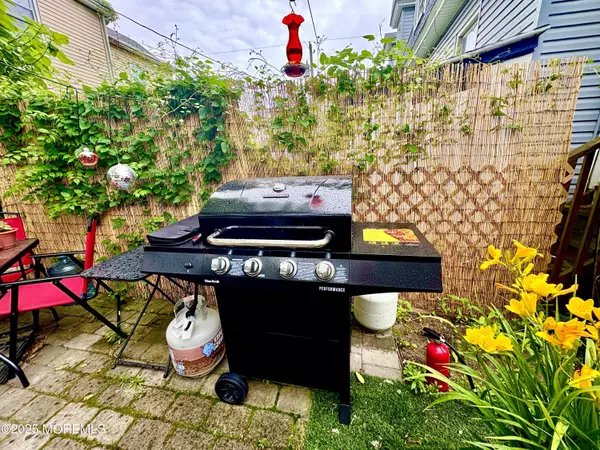 Bradley Beach, NJ 07720,404 Newark Avenue #B