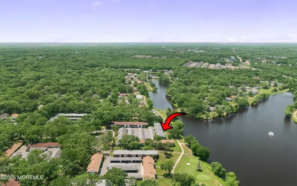Lakewood, NJ 08701,43 Cambridge Court #K