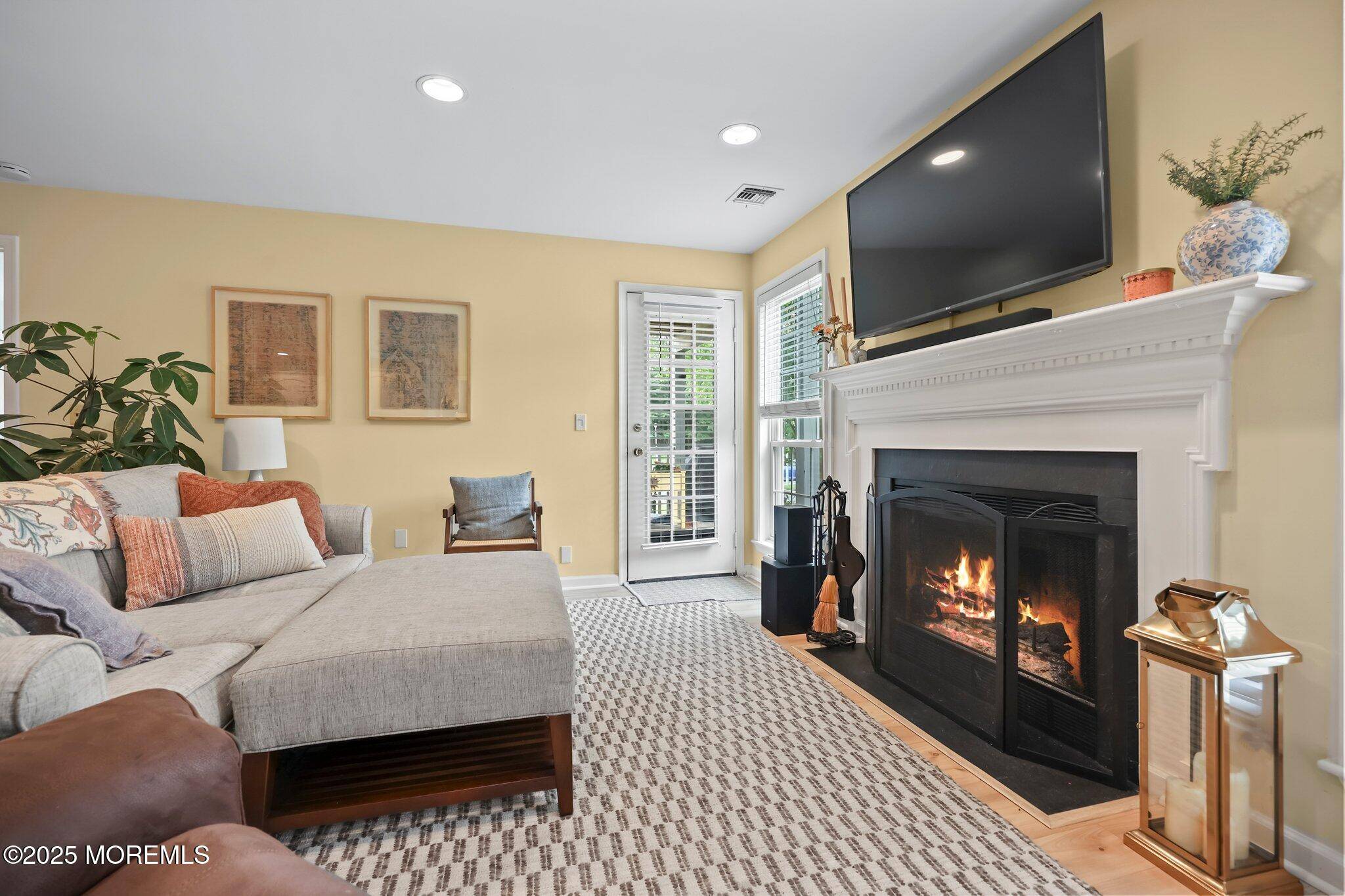 Morganville, NJ 07751,326 Mayfair Place