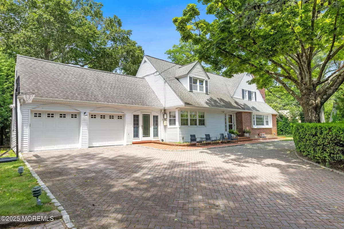 Interlaken, NJ 07712,634 Windermere Avenue