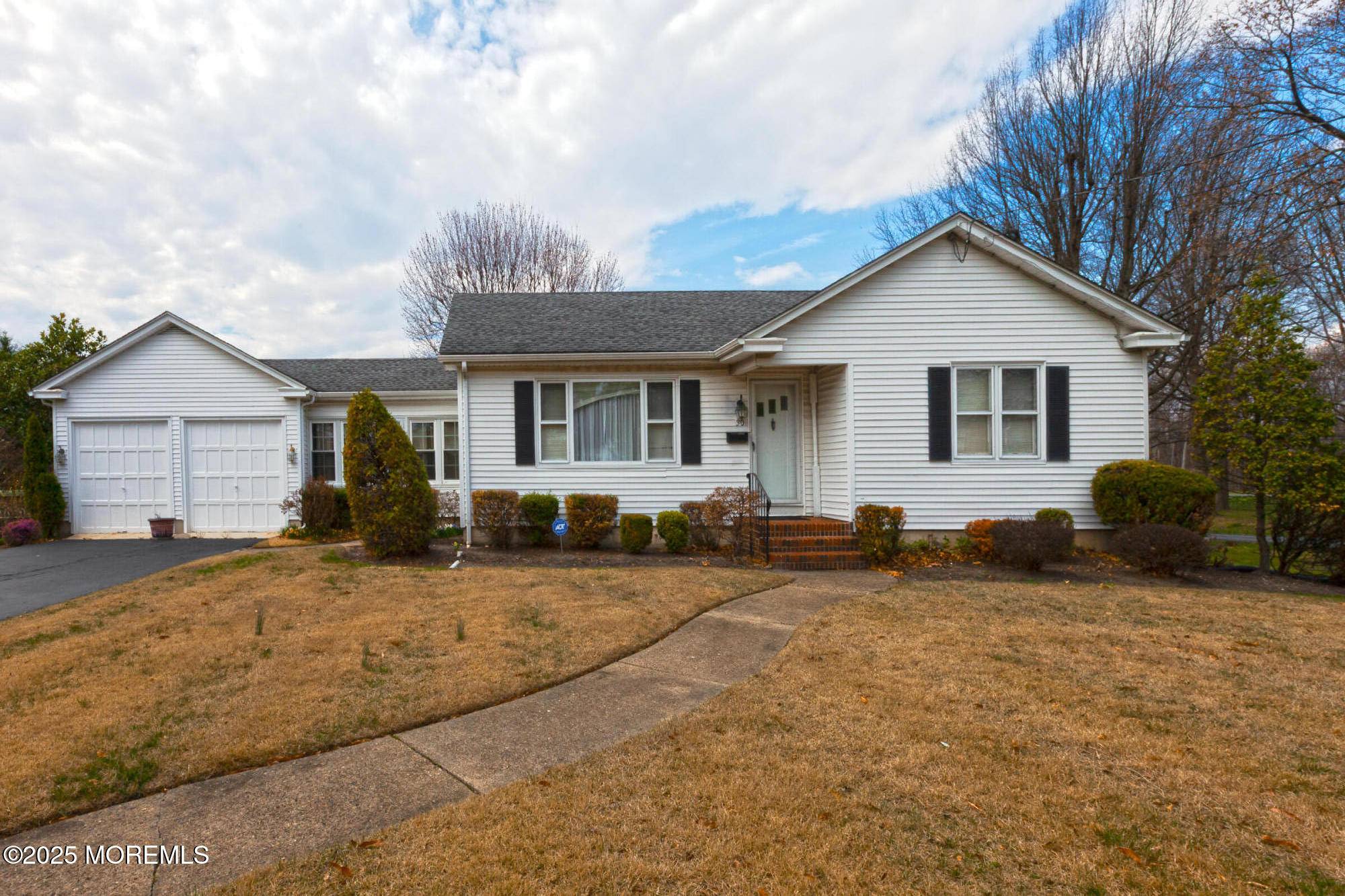 30 Cooper Avenue, Marlton, NJ 08053